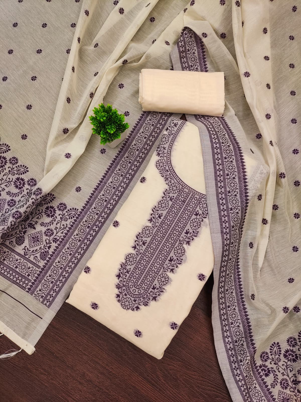 Woman Suit cotton fabric
